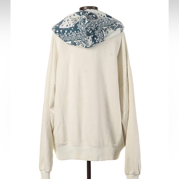 NWT Free People It's A Vibe Printed Hoodie Ivory Blue Star Sweatshirt - Picture 5 of 12